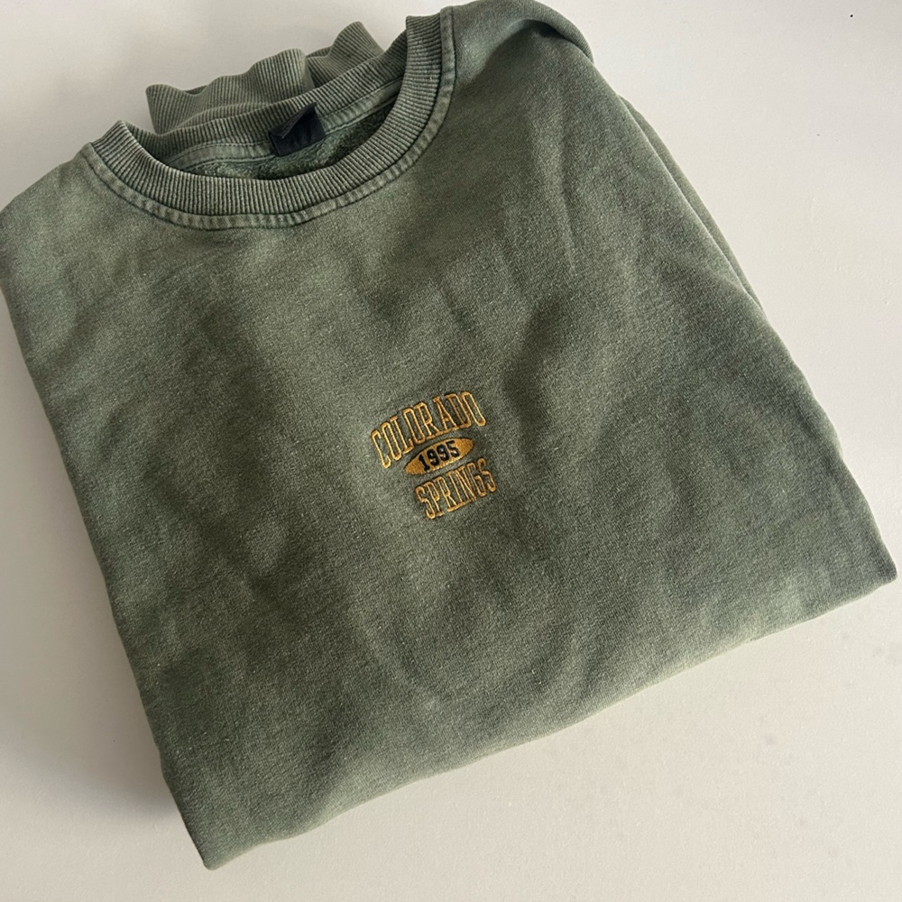 Urban Outfitter Crewneck